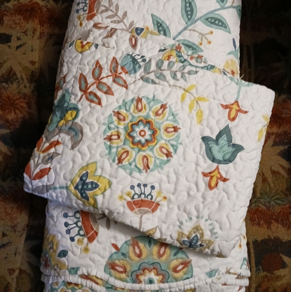 💐🌹Marcielo Quilted Romantic Green 🛌  🌸🏵3 Piece Set,A Fabulous👌Gift Item.🎁 - Picture 12 of 16